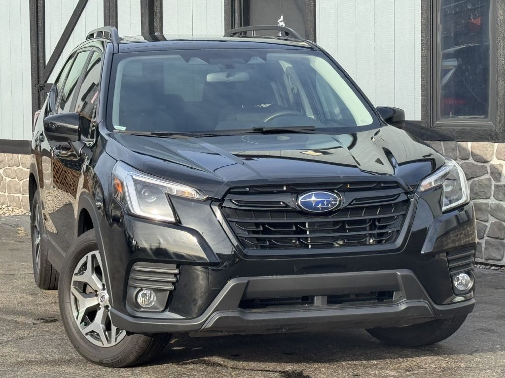 2023 Subaru Forester Image 4