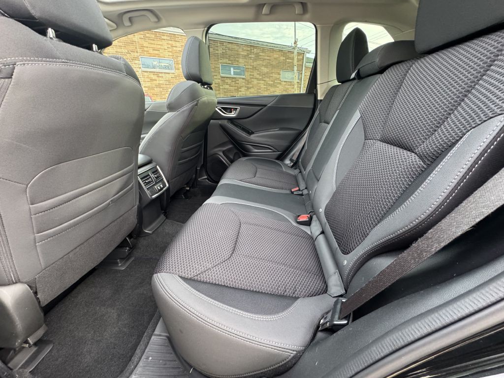 2023 Subaru Forester Image 16