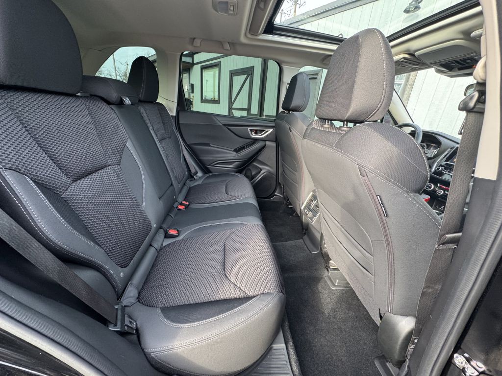 2023 Subaru Forester Image 18