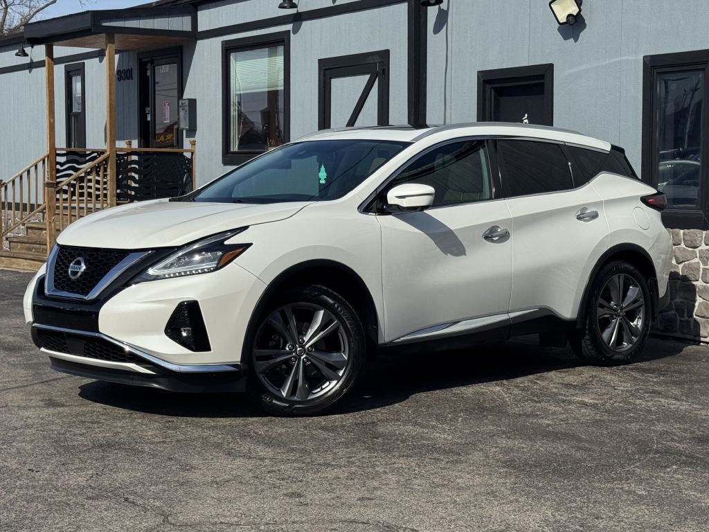 2019 Nissan Murano Image 2