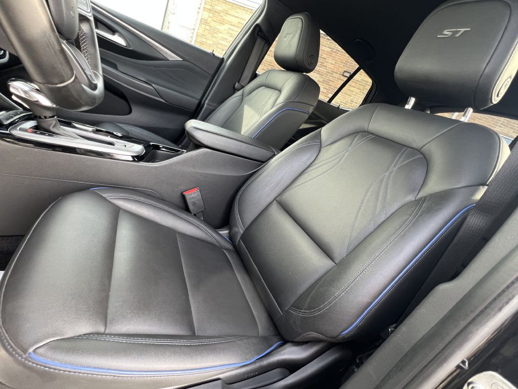 2024 Buick Envista Image 16