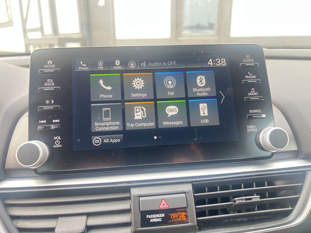 2019 Honda Accord Image 24