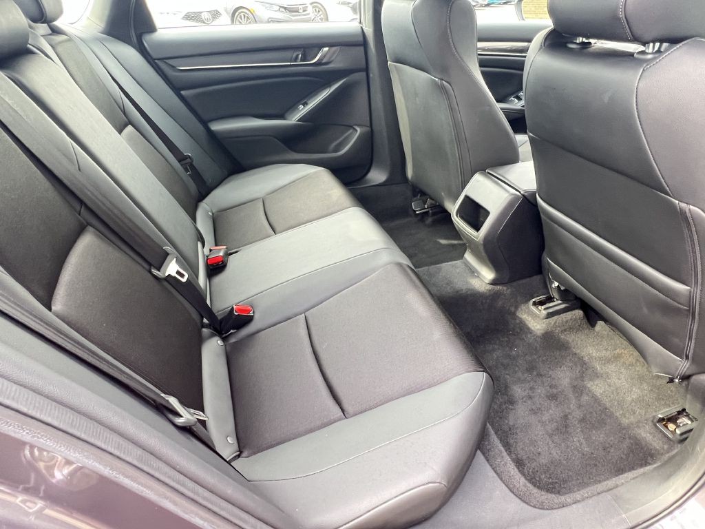 2019 Honda Accord Image 28