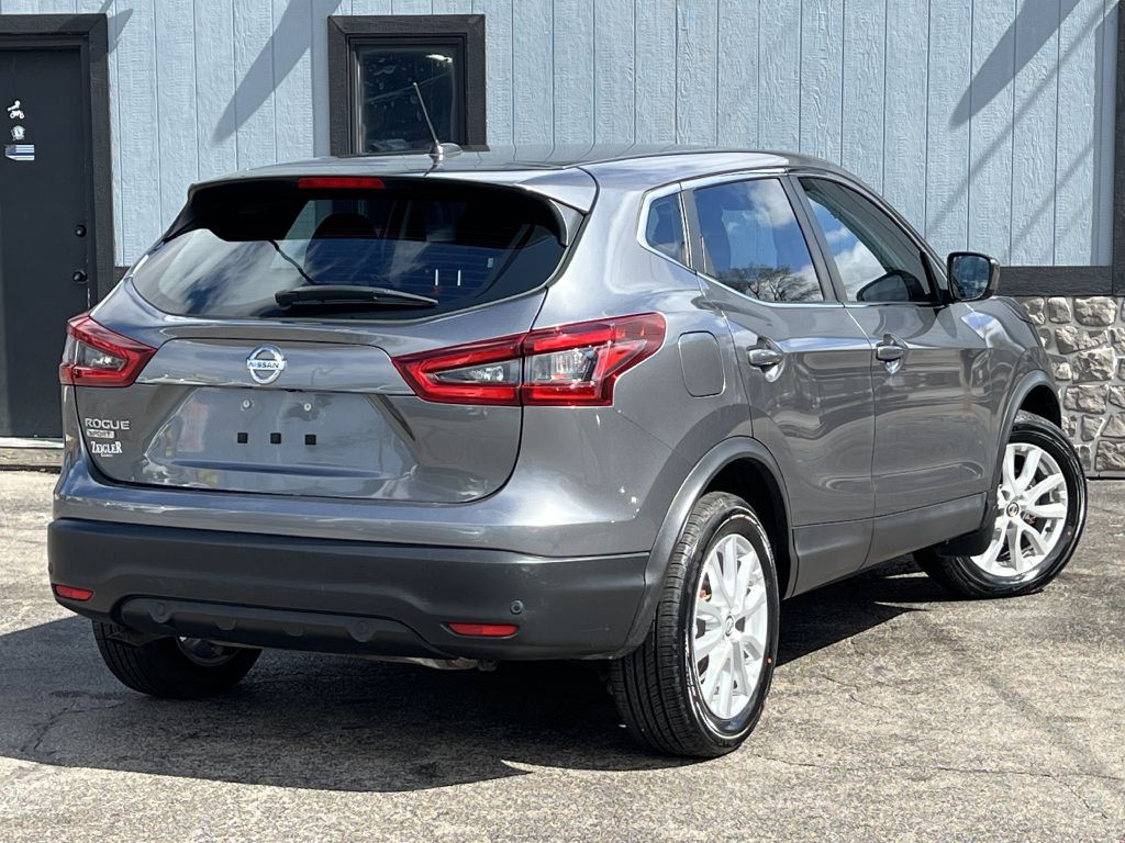 2021 Nissan Rogue Image 10