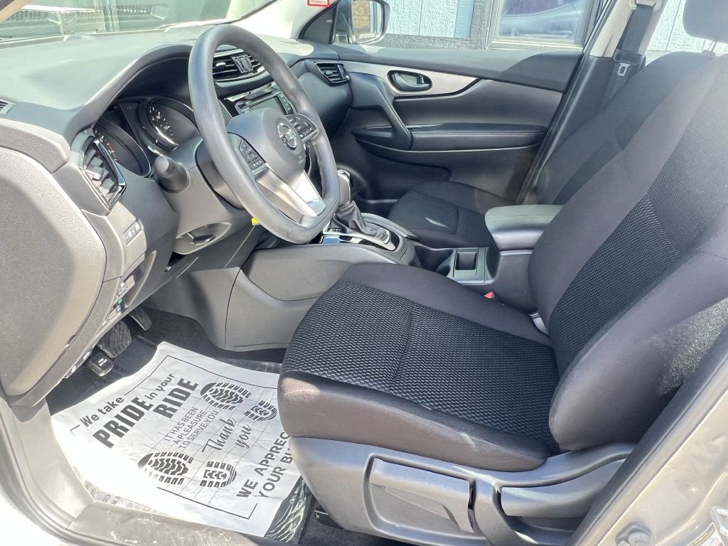 2021 Nissan Rogue Image 16