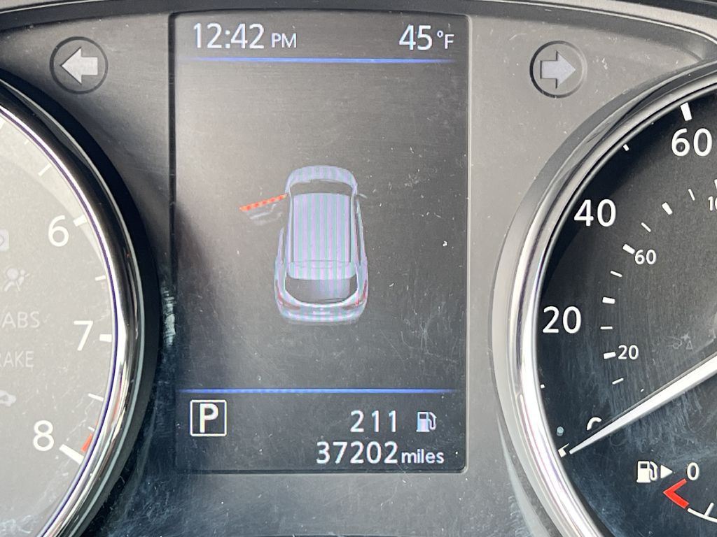 2021 Nissan Rogue Image 18