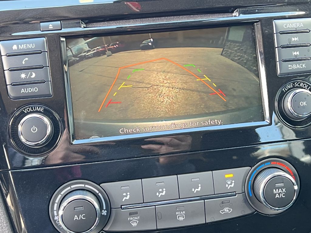 2021 Nissan Rogue Image 24