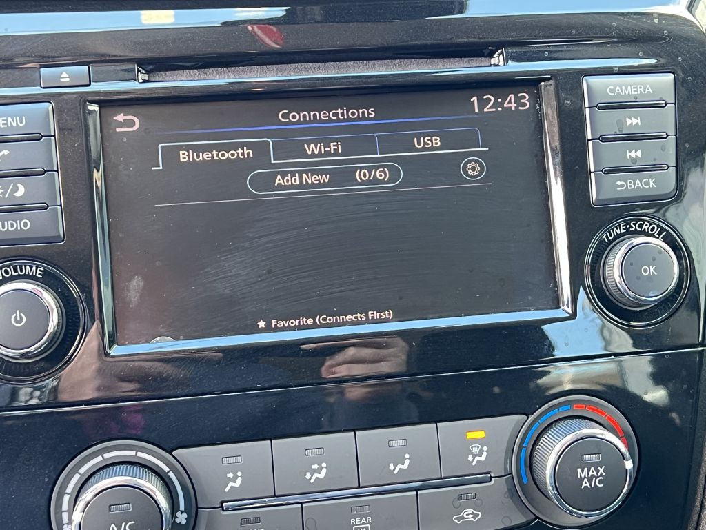 2021 Nissan Rogue Image 25