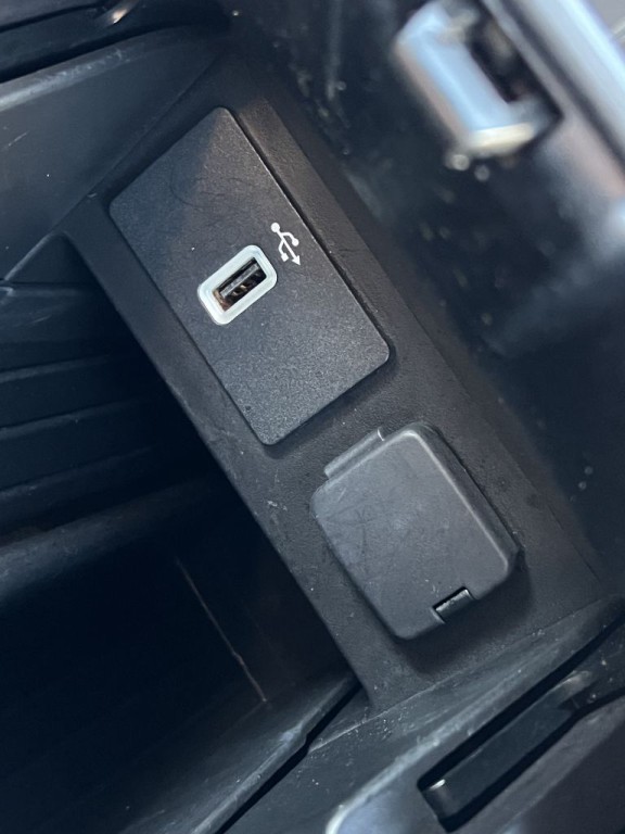 2018 Ford Explorer Image 33