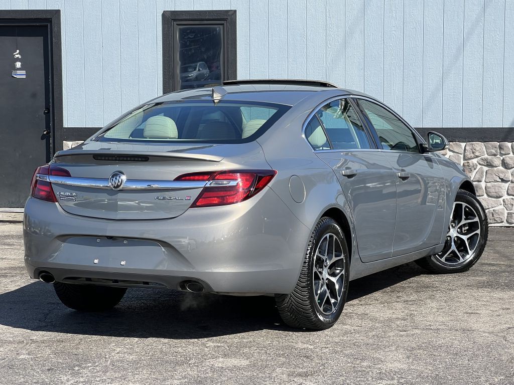 2017 Buick Regal Image 9