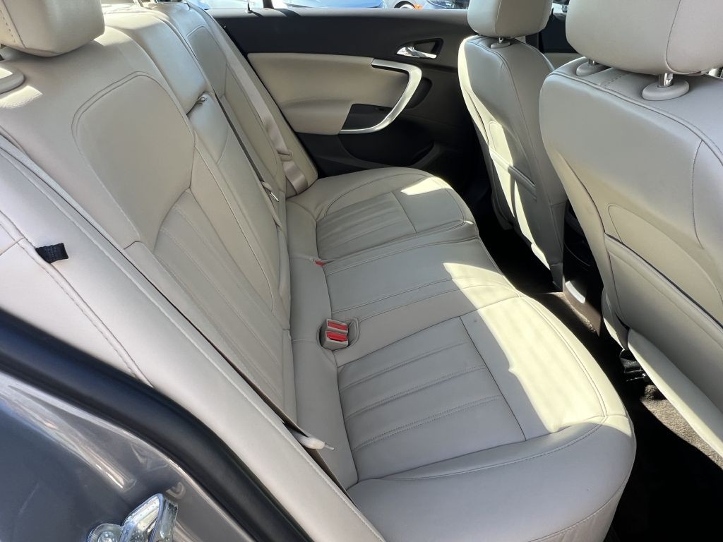 2017 Buick Regal Image 29