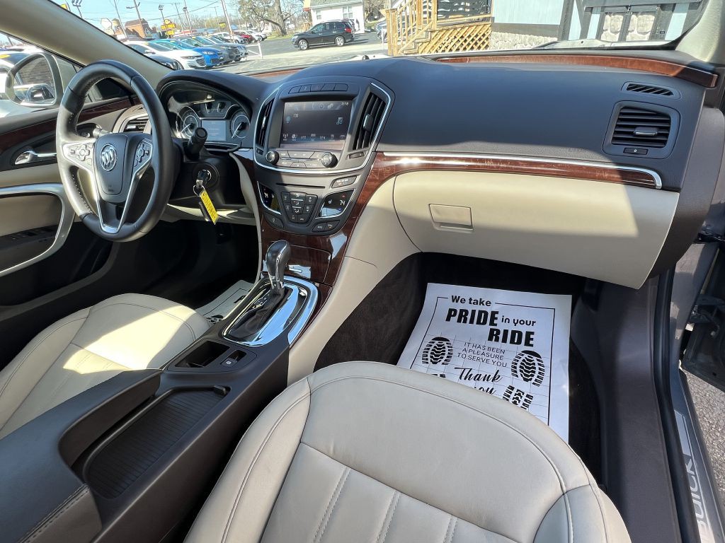2017 Buick Regal Image 32