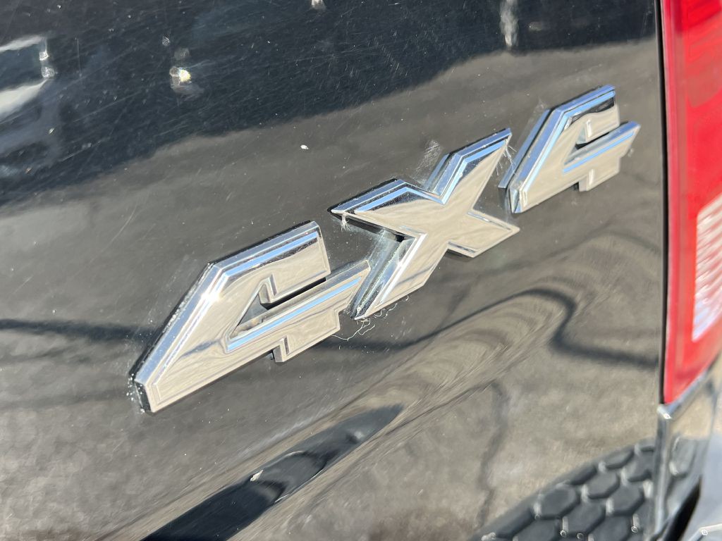 2014 RAM 1500 Image 17