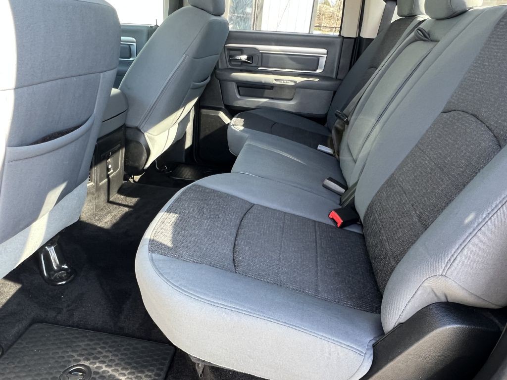 2014 RAM 1500 Image 30