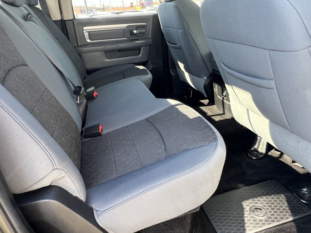 2014 RAM 1500 Image 31