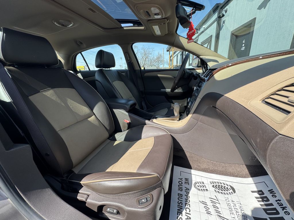 2008 Chevrolet Malibu Image 17