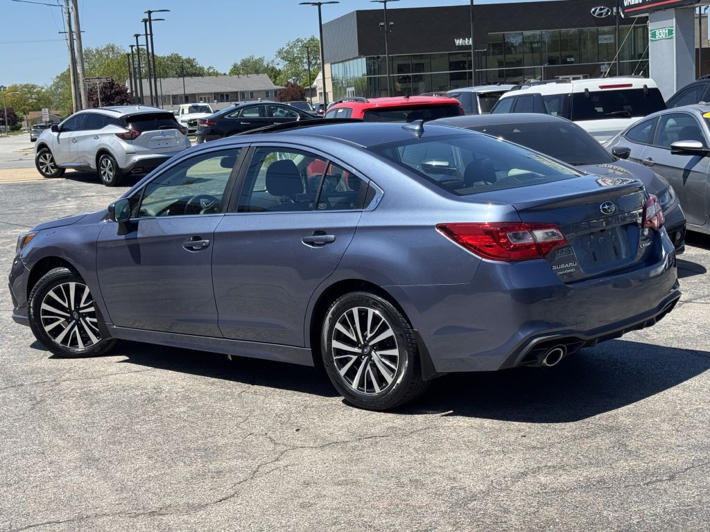 2018 Subaru Legacy Image 8