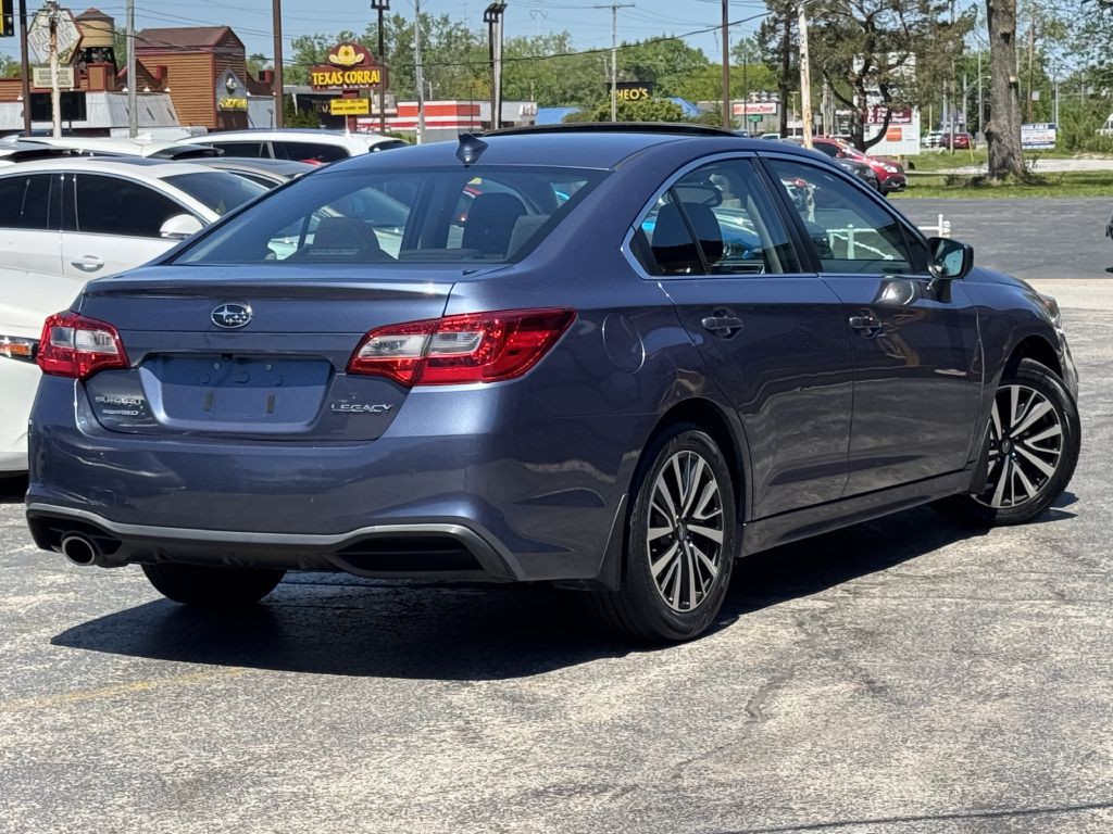 2018 Subaru Legacy Image 11