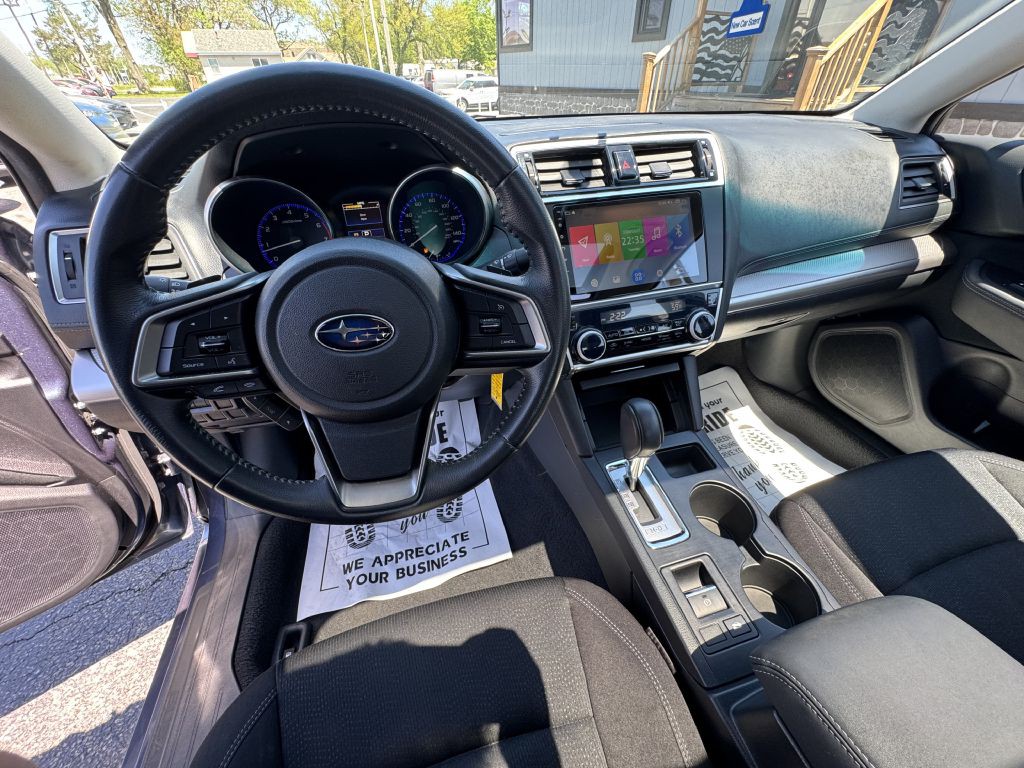 2018 Subaru Legacy Image 16