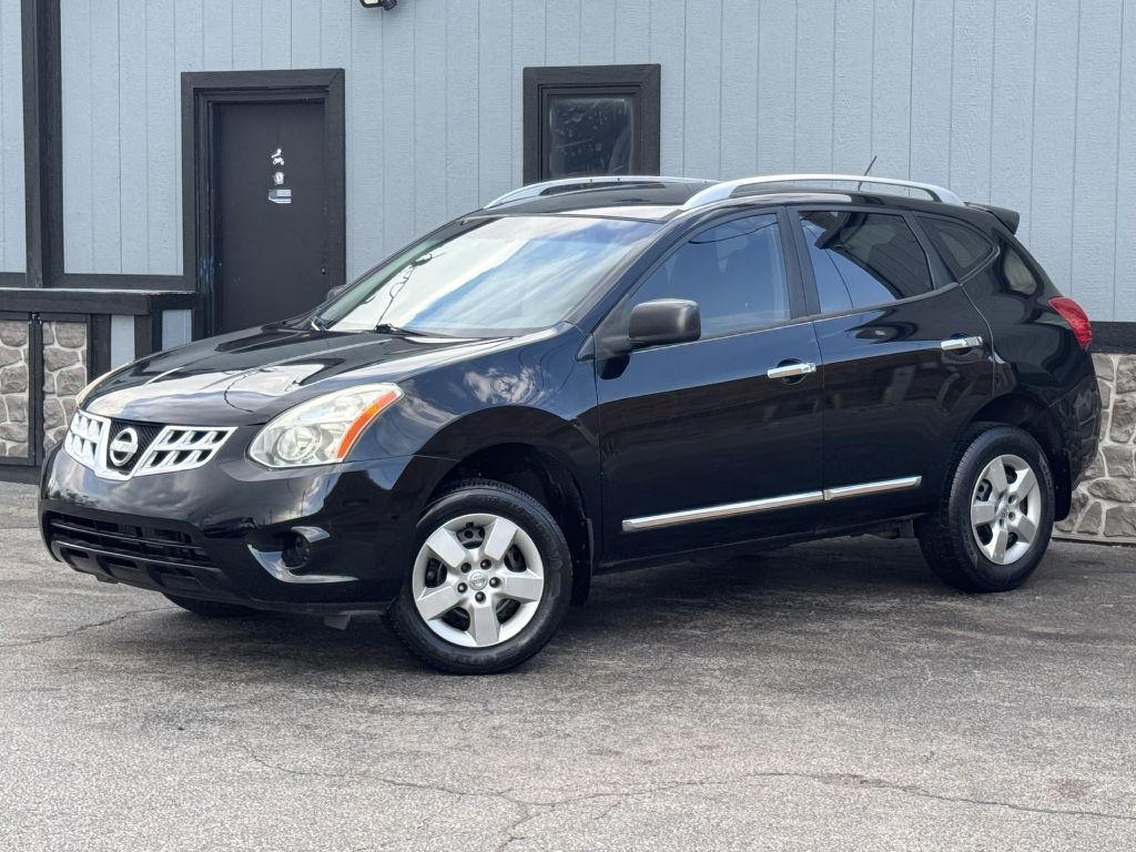 2015 Nissan Rogue Image 2