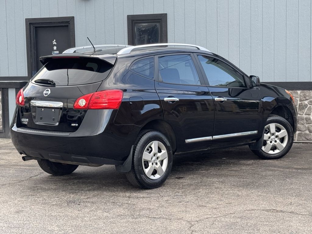 2015 Nissan Rogue Image 11