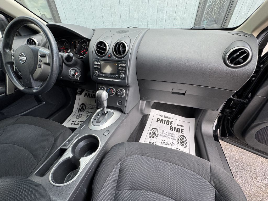 2015 Nissan Rogue Image 20