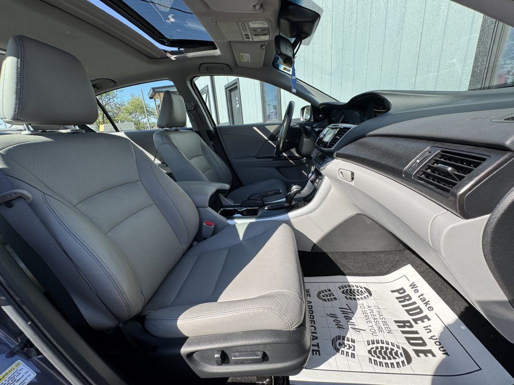2013 Honda Accord Image 19