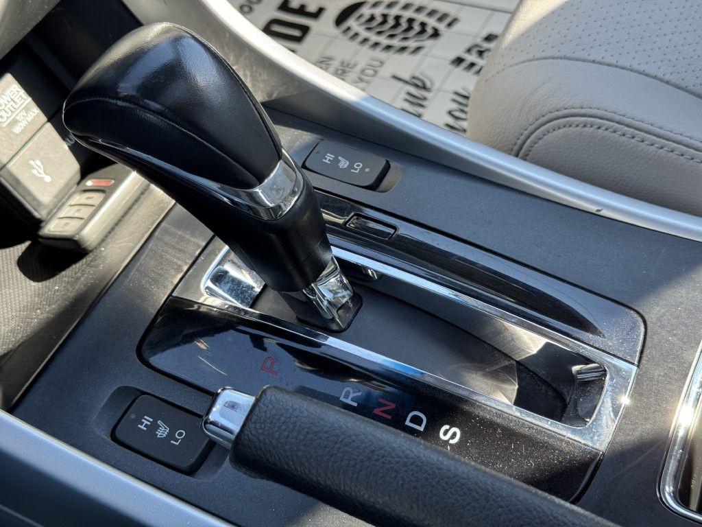 2013 Honda Accord Image 26
