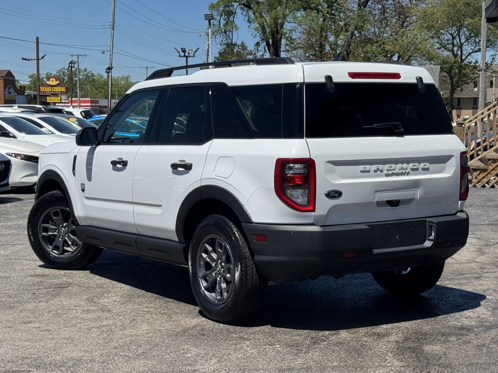 2024 Ford Bronco Image 8