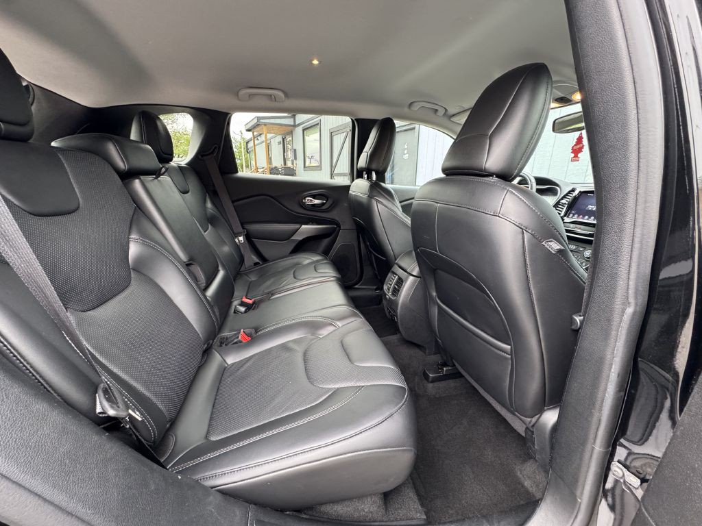 2020 Jeep Cherokee Image 18