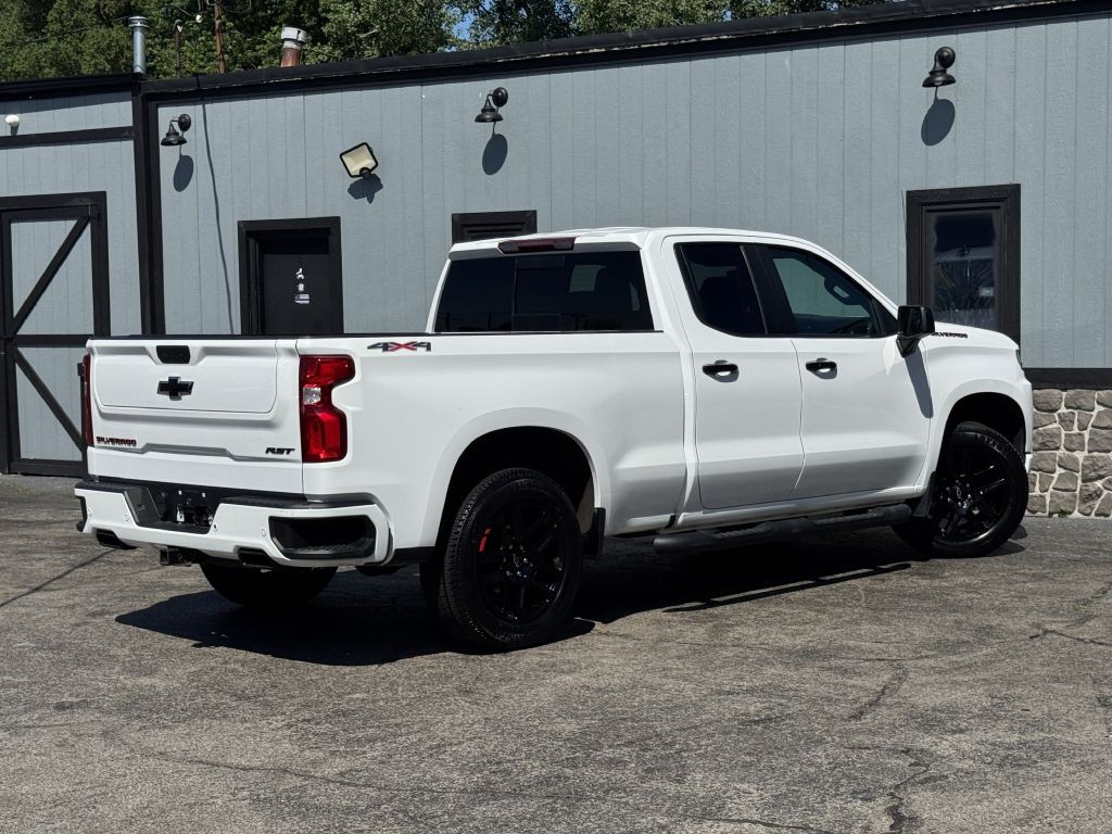 2022 Chevrolet Silverado 1500 Image 11