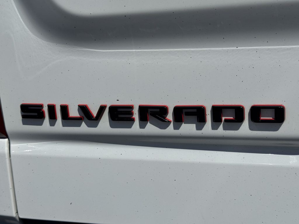 2022 Chevrolet Silverado 1500 Image 13
