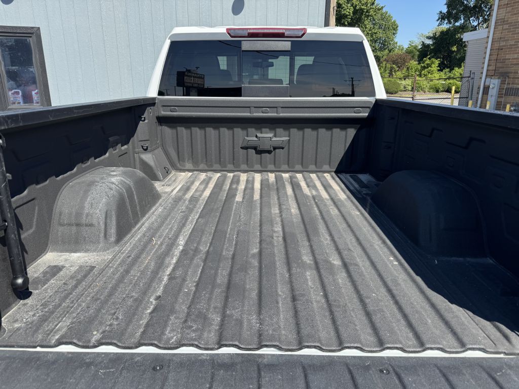 2022 Chevrolet Silverado 1500 Image 18