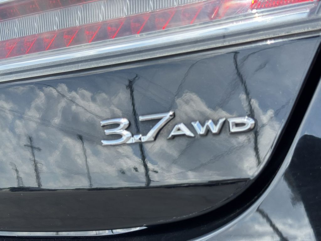 2016 Lincoln MKZ Image 11