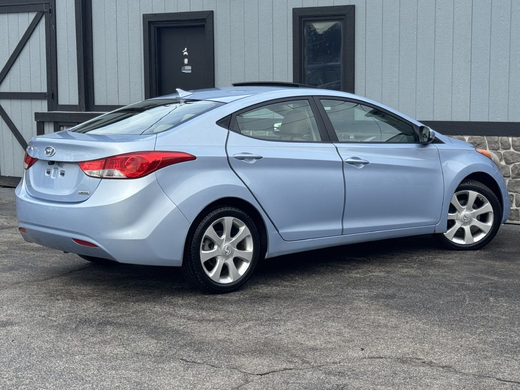 2012 Hyundai Elantra Image 11
