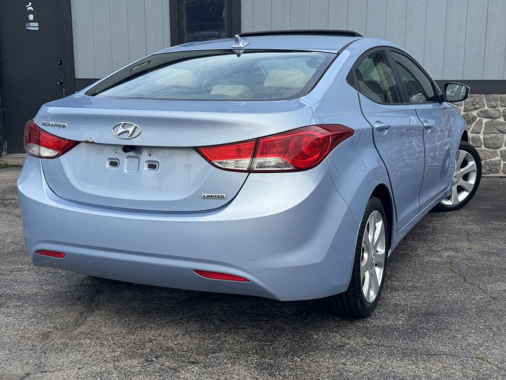 2012 Hyundai Elantra Image 12