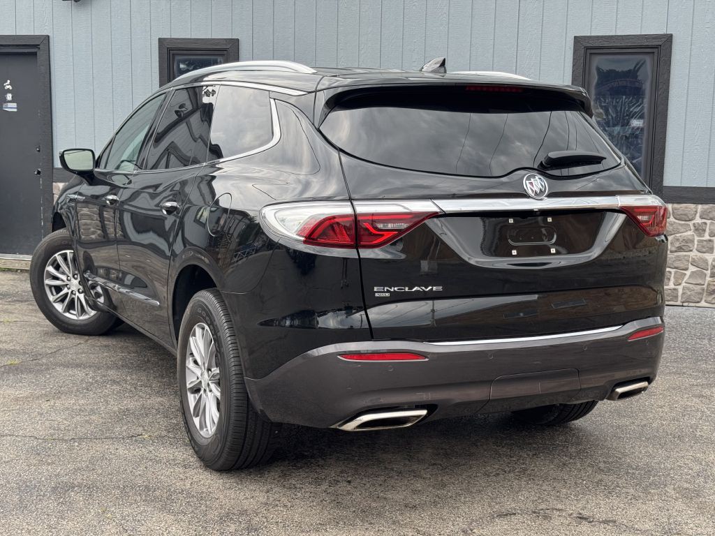 2022 Buick Enclave Image 9