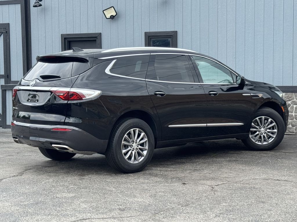 2022 Buick Enclave Image 11