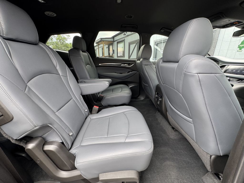 2022 Buick Enclave Image 20