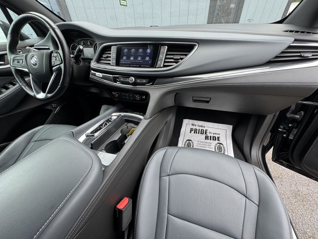 2022 Buick Enclave Image 22