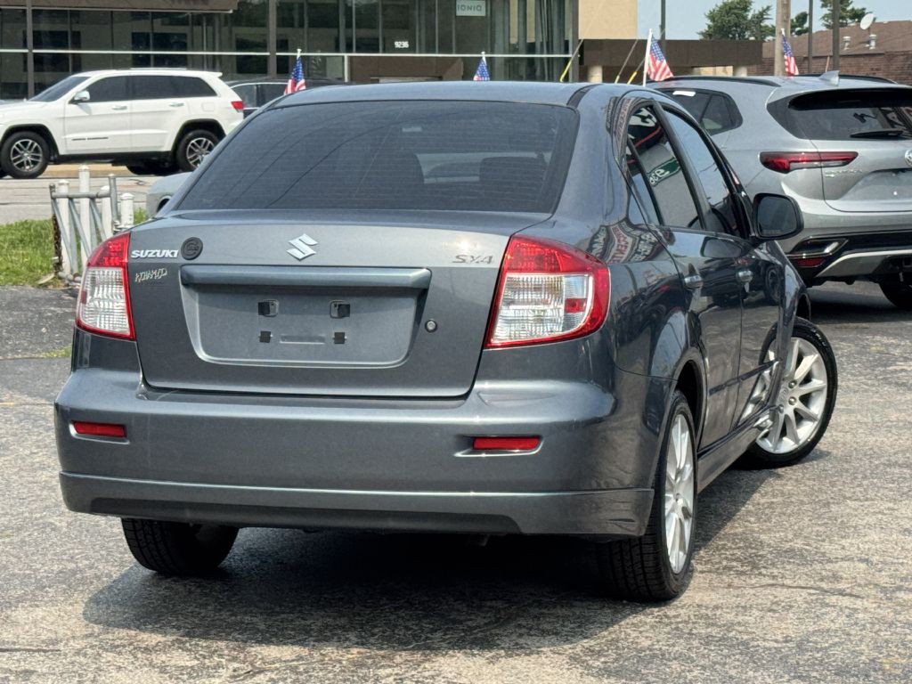 2008 Suzuki SX4 Image 10