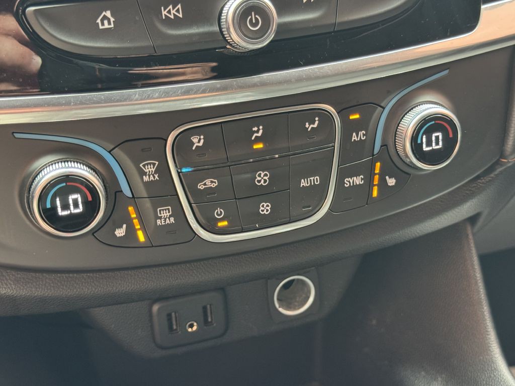 2020 Chevrolet Traverse Image 27