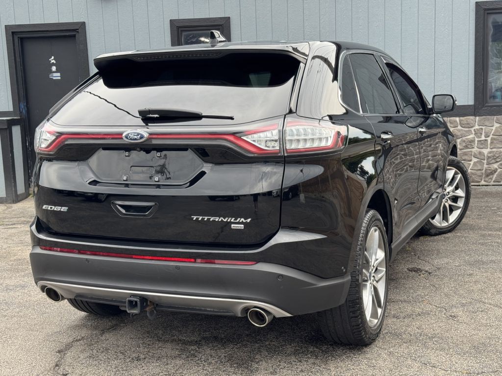 2017 Ford Edge Image 10