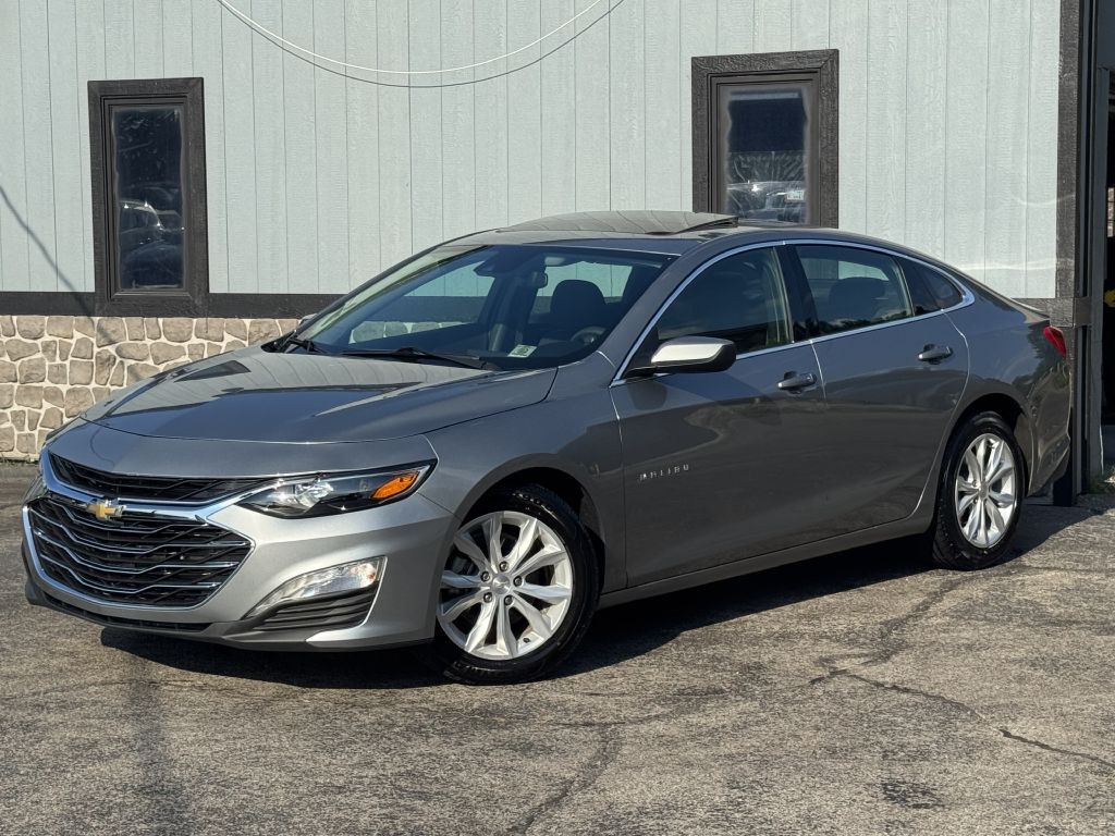 2024 Chevrolet Malibu Image 2