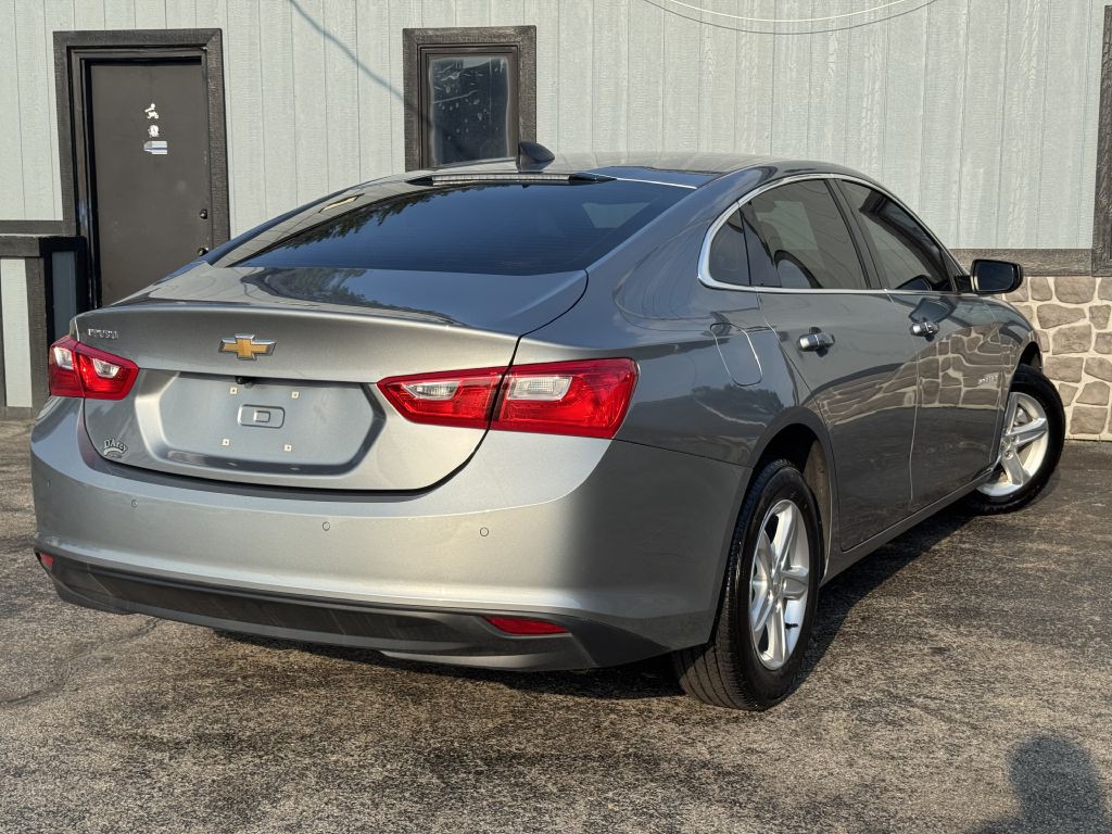 2024 Chevrolet Malibu Image 12