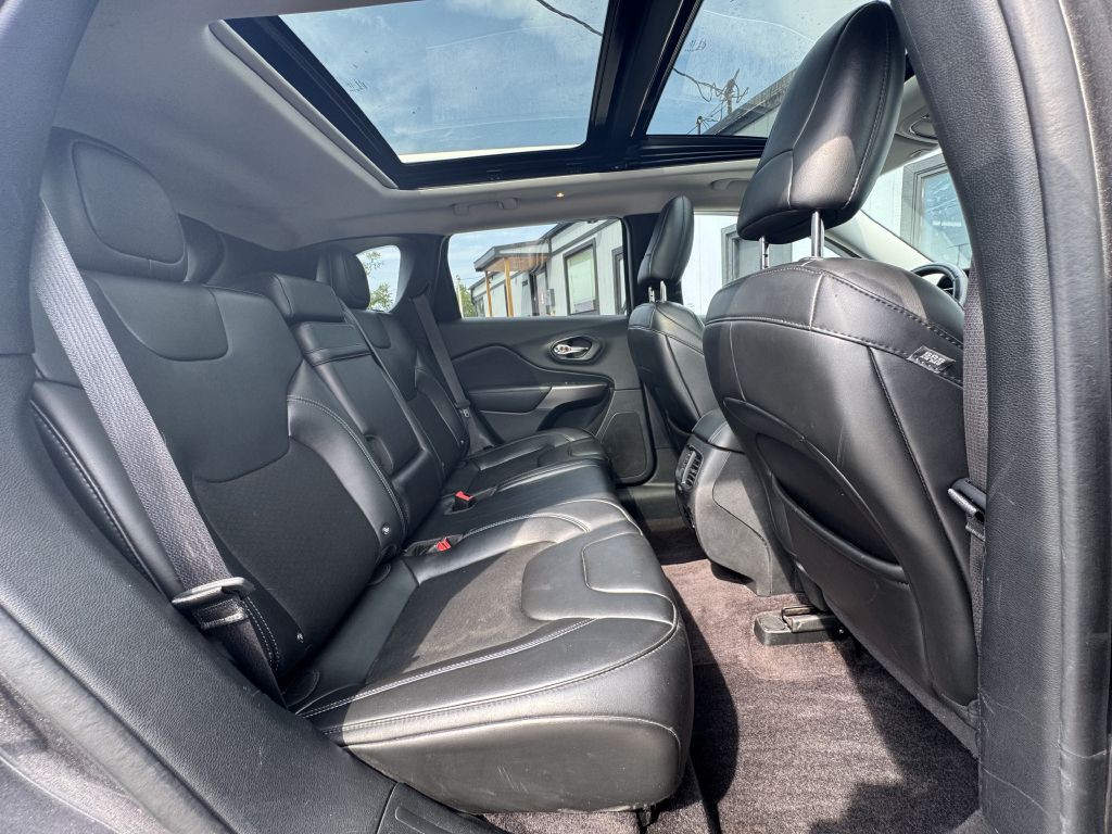 2019 Jeep Cherokee Image 21