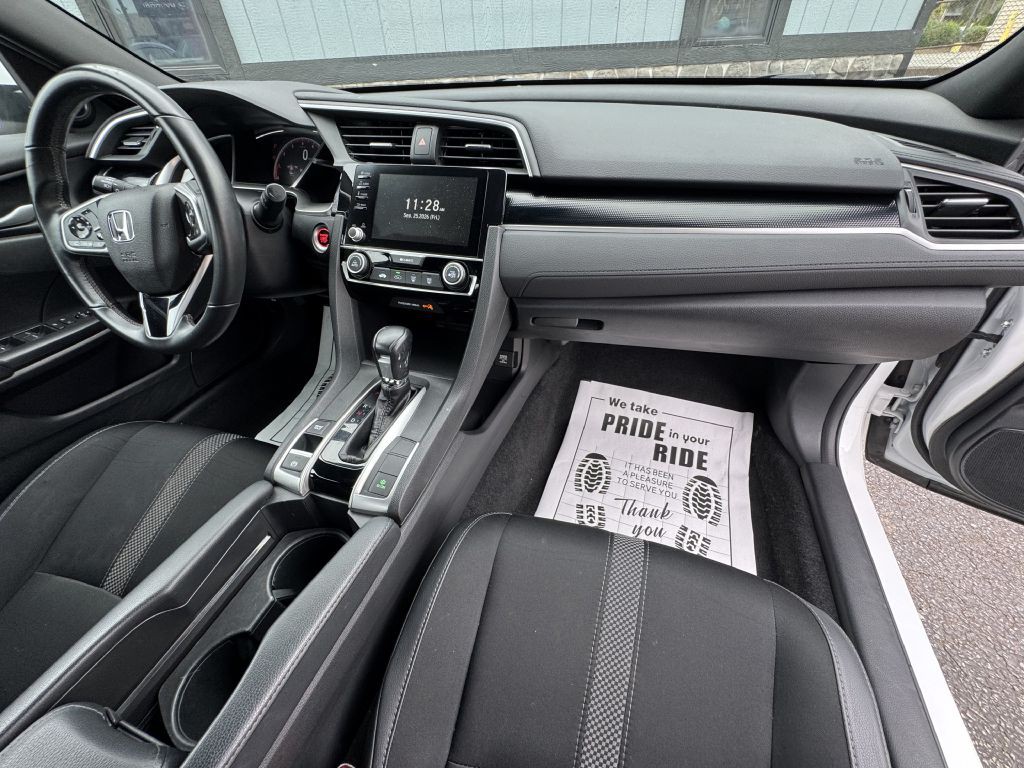 2020 Honda Civic Image 18