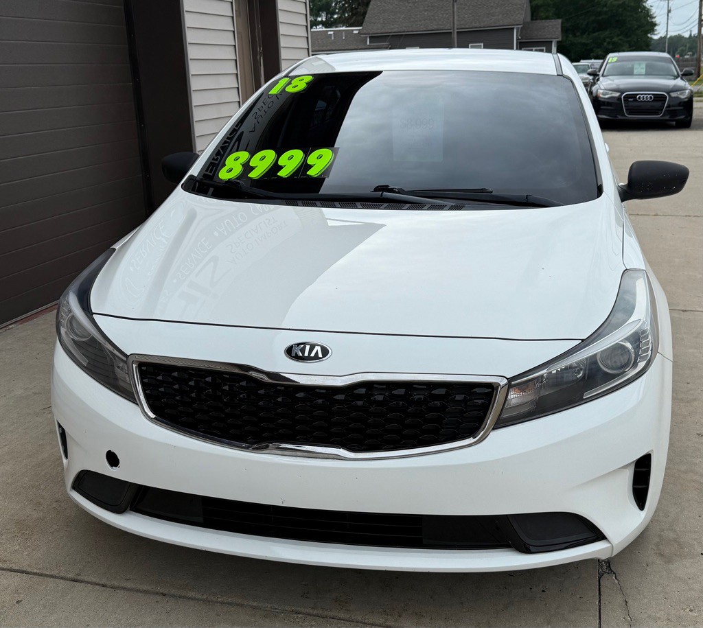 2018 Kia Forte Image 2