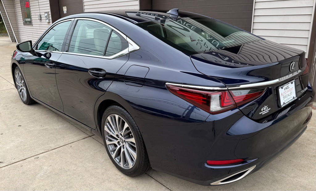 2019 Lexus ES 350 Image 8