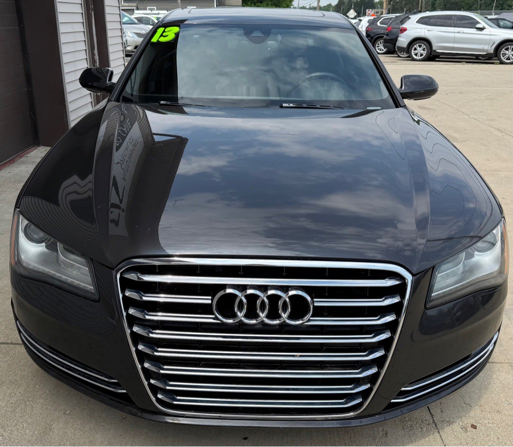 2013 Audi A8 Image 16